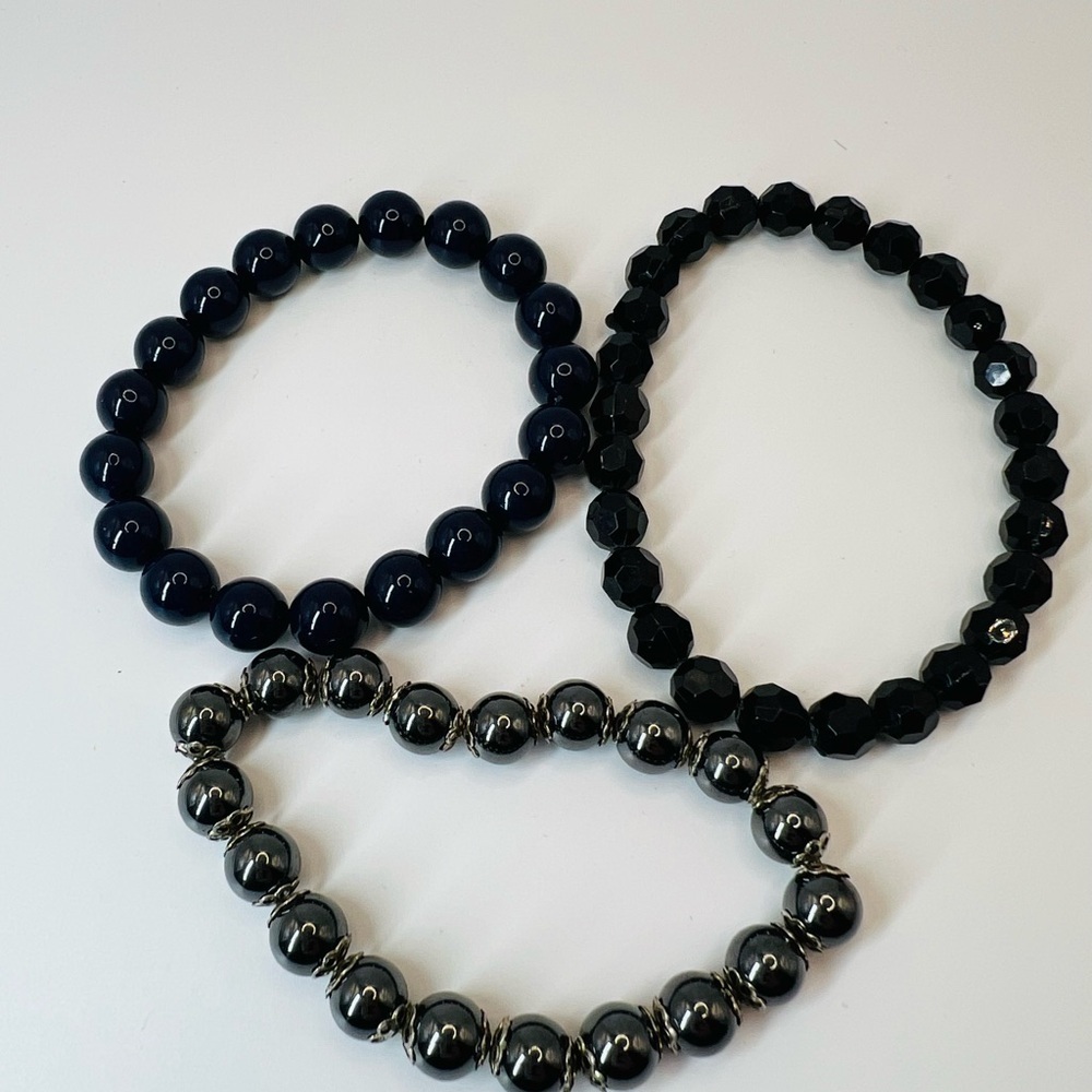 Set of 3 Beaded Stretch Bracelets Dark Gray Navy Blue Black Minimalist Stack - Picture 4 of 4
